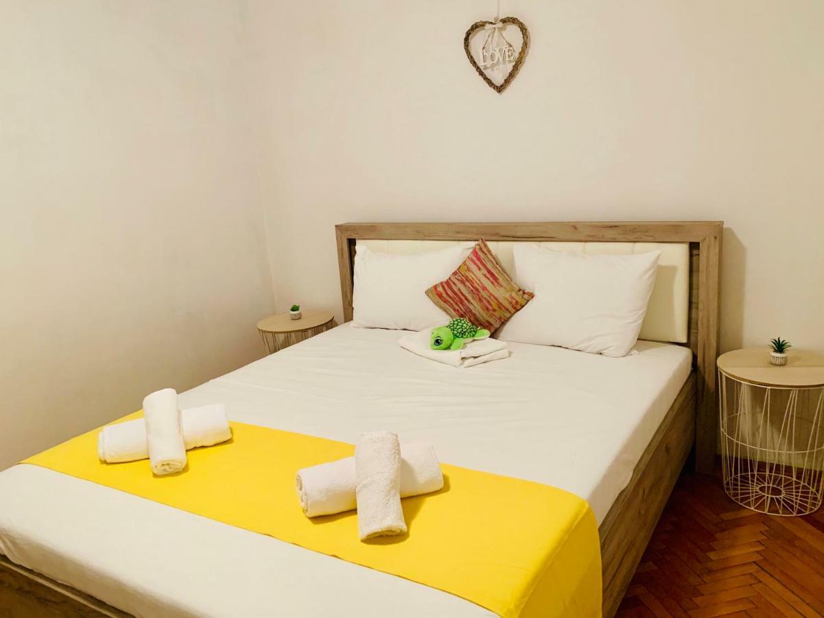 Ultracentral Apartment With All You Need: Wifi, Tv, Ac, Washer, Coffe Timișoara Zewnętrze zdjęcie