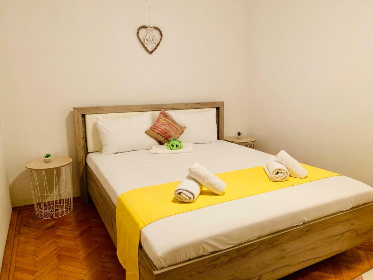 Ultracentral Apartment With All You Need: Wifi, Tv, Ac, Washer, Coffe Timișoara Zewnętrze zdjęcie