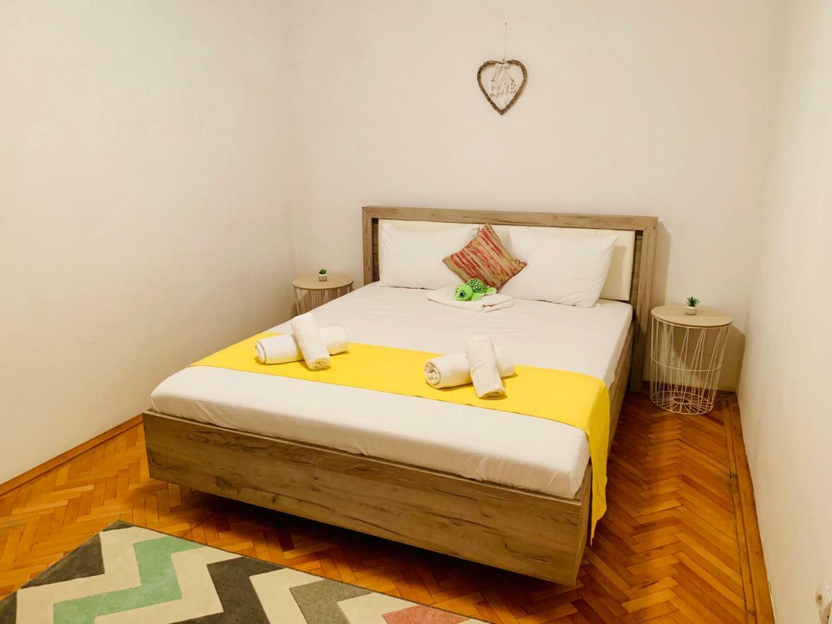 Ultracentral Apartment With All You Need: Wifi, Tv, Ac, Washer, Coffe Timișoara Zewnętrze zdjęcie